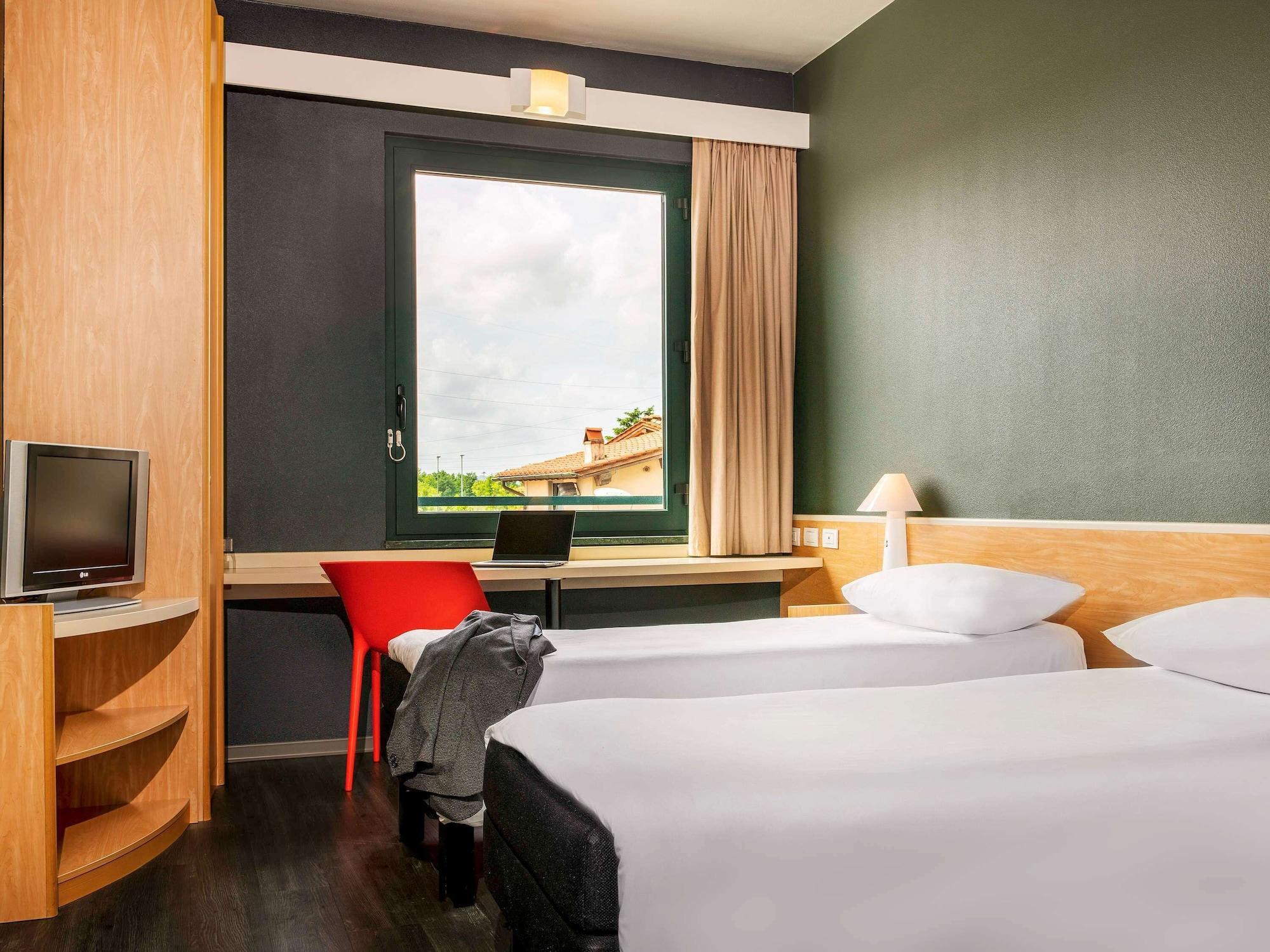 Hotel Ibis Firenze Prato Est Campi Bisenzio Eksteriør bilde